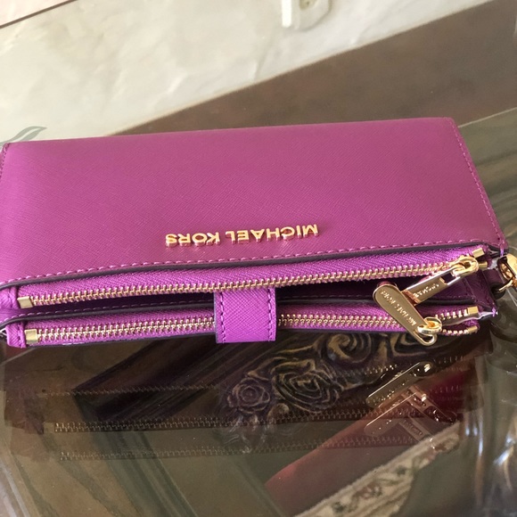 NWT Michael Kors double zip SmartPhone wallet - Picture 3 of 8